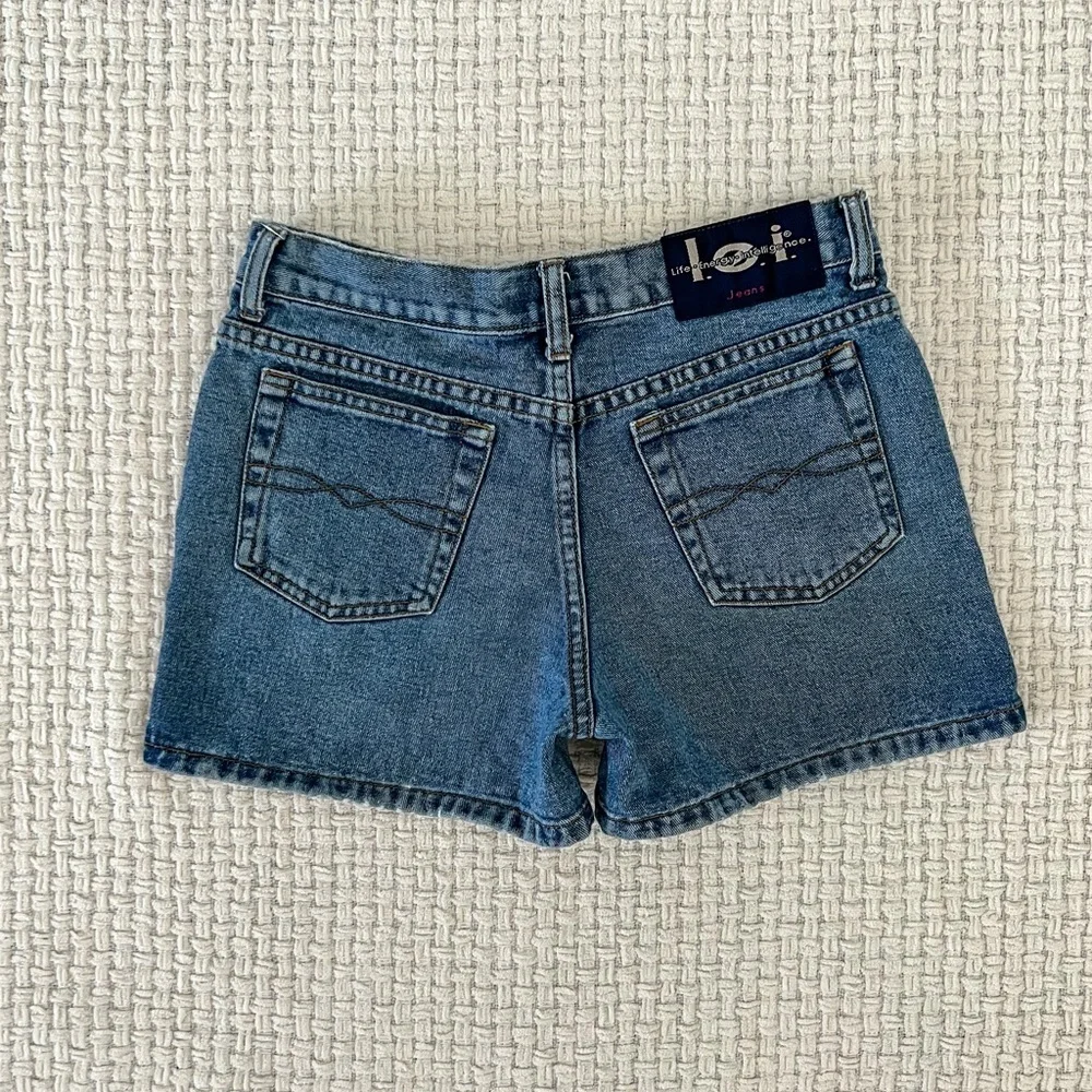 SOLD Y2k L.e.i Jeans Denim Shorts - Picture 2 of 6